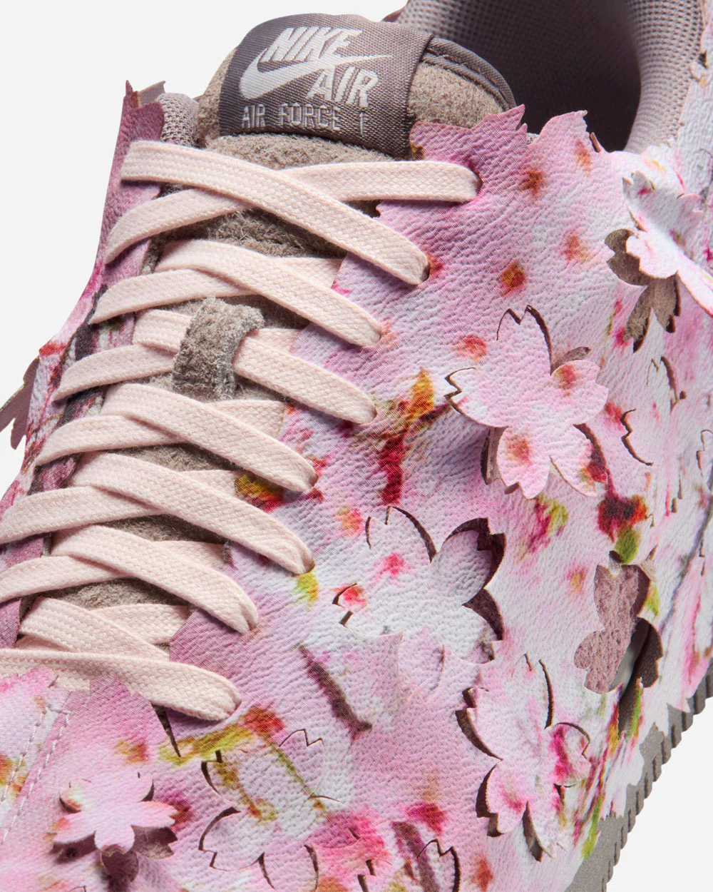 Air Force 1 '07 Premium "Cherry Blossom" - Image 5